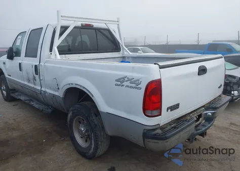 2000 Ford F-250 Lariat/Xl/Xlt z USA, uszkodzony, nr VIN 1FTNW21F8YEE24558